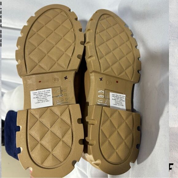 FREE PEOPLE HAPPY THOUGHTS FUR BOOTS IN CAMEL NAVY AND WHITE 37.5 EU - Picture 5 of 11